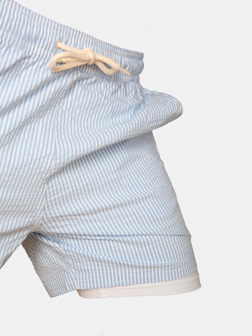 #kleur_white-blue-striped