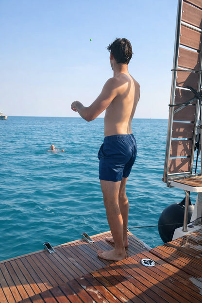 THE SIGNATURE SHORTS